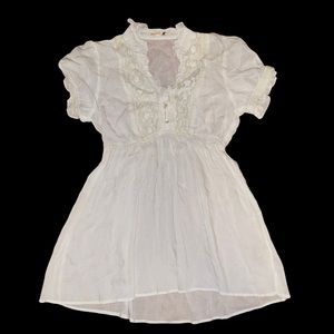 Mine Lace Detailed Top